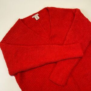 Sincerely Jules Bright Red Chenille Knit V-Neck Sweater Size M; cozy, soft
